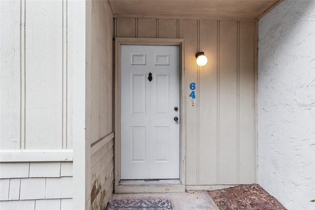 1515 Paul Russell Rd # 64, Tallahassee, FL 32301 - entrance to property featuring board and batten siding