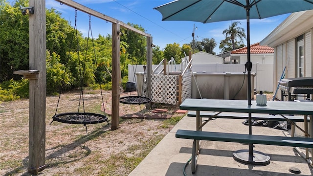 10229 Gulfstream Blvd, Englewood, FL 34224 - view of yard with a patio