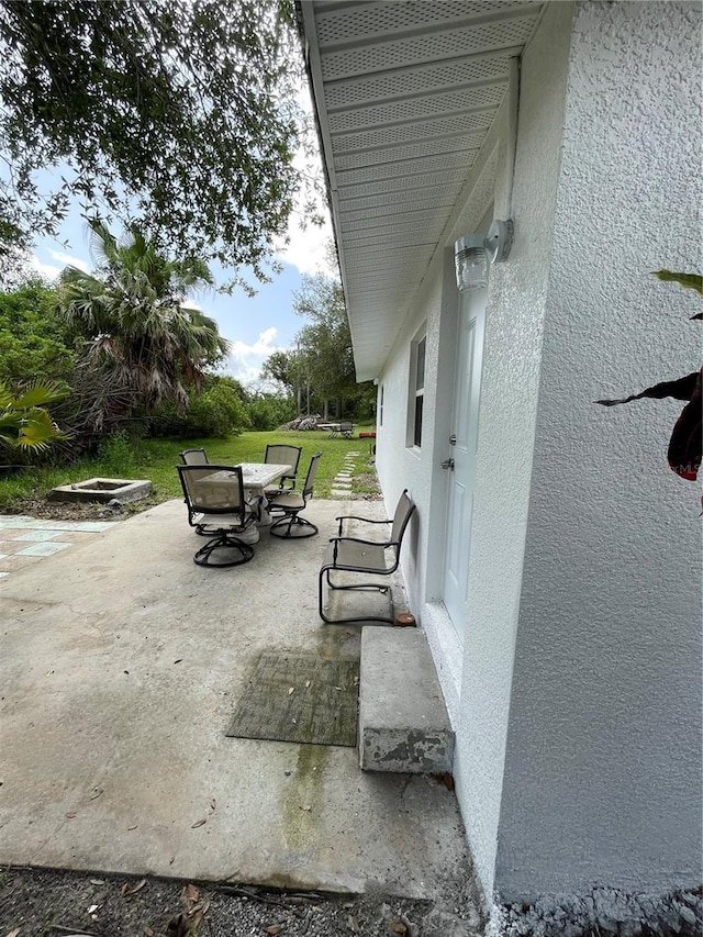 5727 Beechwood St, Punta Gorda, FL 33982 - view of patio / terrace with outdoor dining area