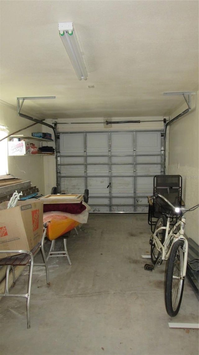 9986 SW Riverview Cir, Arcadia, FL 34269 - view of garage