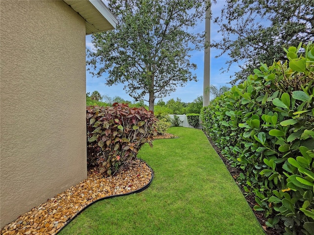 7292 Mikasa Dr, Punta Gorda, FL 33950 - view of yard
