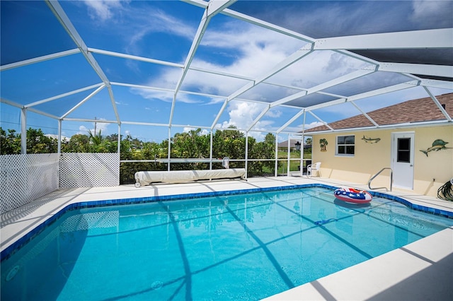 1 Sportsman Cir, Rotonda West, FL 33947 - swimming pool with a patio and a lanai