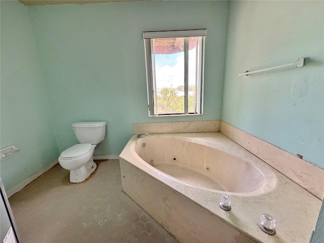 1611 Robbins Rd, Nokomis, FL 34275 - full bath with toilet and a tub with jets