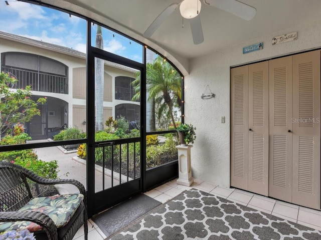 13281 Whitehaven Ln Unit 404, Fort Myers, FL 33966 - sunroom with ceiling fan