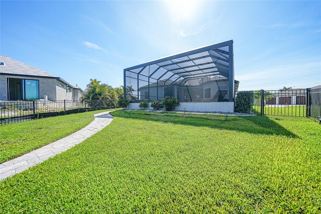 1801 Los Alamos Dr, Punta Gorda, FL 33950 - fenced backyard featuring a lanai