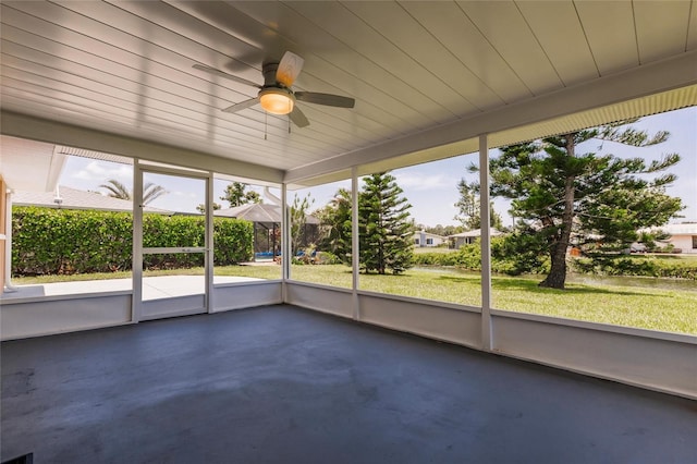 444 Edgewood Rd, Venice, FL 34293 - unfurnished sunroom with ceiling fan