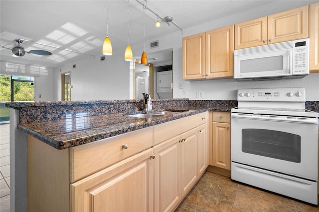 25050 Sandhill Blvd Unit A2, Punta Gorda, FL 33983 - photo 12