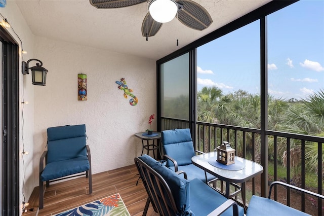 175 Kings Hwy Unit 625, Punta Gorda, FL 33983 - sunroom featuring a ceiling fan