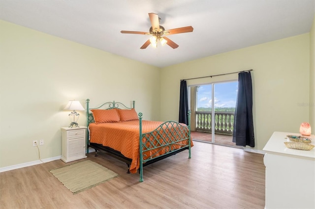 3730 Cadbury Cir Unit 616, Venice, FL 34293 - bedroom featuring light wood-type flooring, access to exterior, baseboards, and a ceiling fan