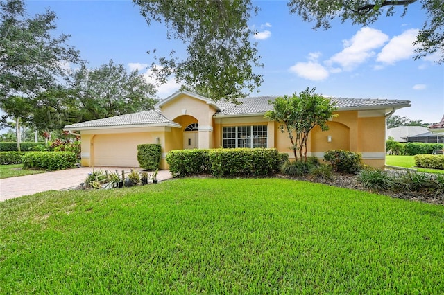 11810 Woodshire Cir, Fort Myers, FL 33913 - photo 1