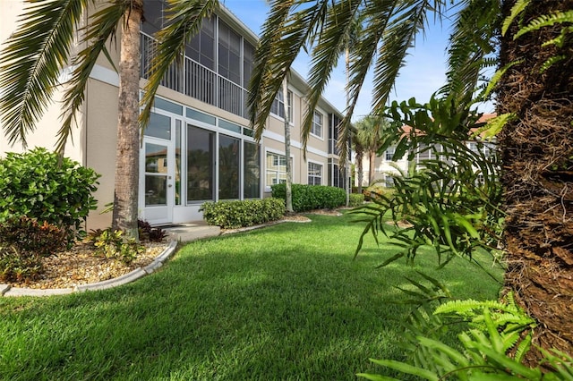 2630 Tarpon Cove Dr Unit 212, Punta Gorda, FL 33950 - view of grassy yard