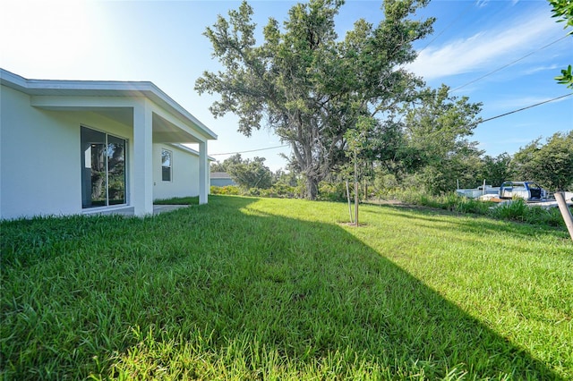 7345 Ellis Ln, Port Charlotte, FL 33981 - view of grassy yard