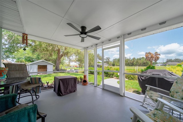 405 Ridgecrest Dr, Punta Gorda, FL 33982 - sunroom featuring ceiling fan
