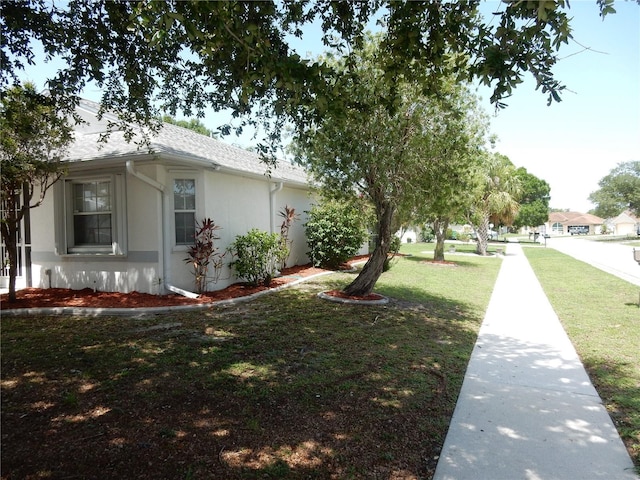 500 Winwood Ct, Port Charlotte, FL 33954 - view of grassy yard