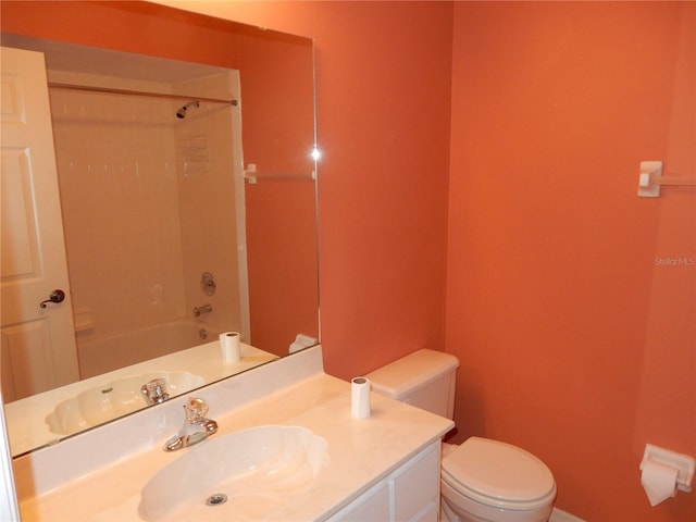 500 Winwood Ct, Port Charlotte, FL 33954 - bathroom with vanity and shower / washtub combination