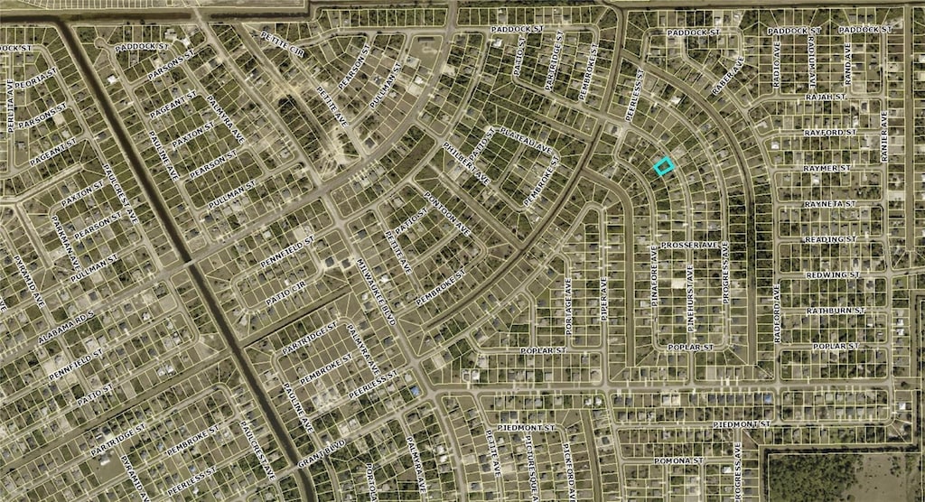334 Pinehurst Ave, Lehigh Acres, FL 33974 - photo 4