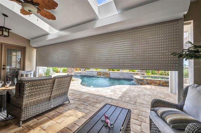 250 Freeport Ct, Punta Gorda, FL 33950 - view of pool featuring a pool with connected hot tub, a ceiling fan, and a patio area