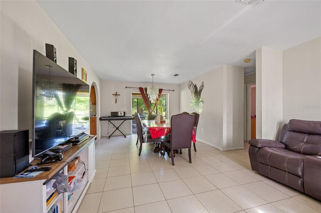 6220 Meadowview Cir, Fort Myers, FL 33916 - photo 4