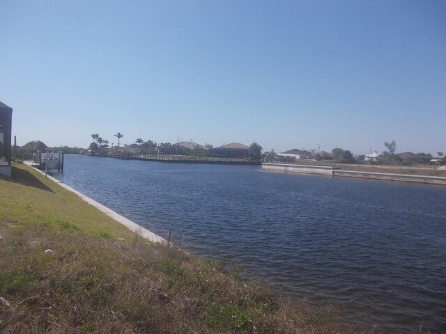 1331 NW 40th Pl, Cape Coral, FL 33993 - photo 8