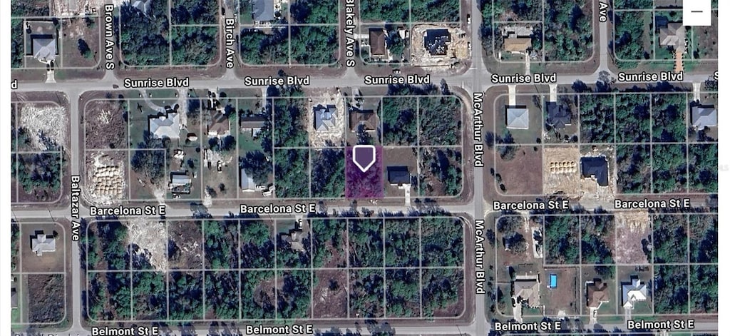945 Barcelona St E, Lehigh Acres, FL 33974 - photo 2