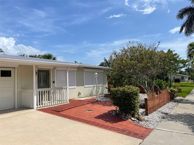 617 W Olympia Ave, Punta Gorda, FL 33950 - photo 2