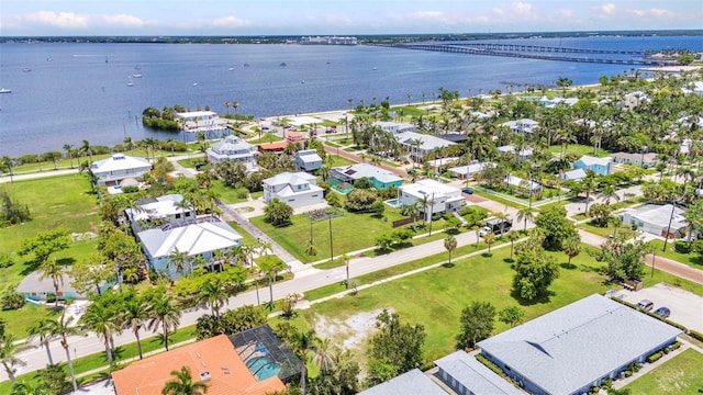 817 W Marion Ave, Punta Gorda, FL 33950