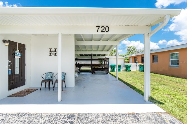 720 Dalton Blvd, Port Charlotte, FL 33952 - view of patio / terrace