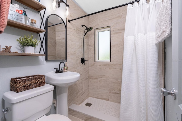 720 Dalton Blvd, Port Charlotte, FL 33952 - full bath with toilet and tiled shower