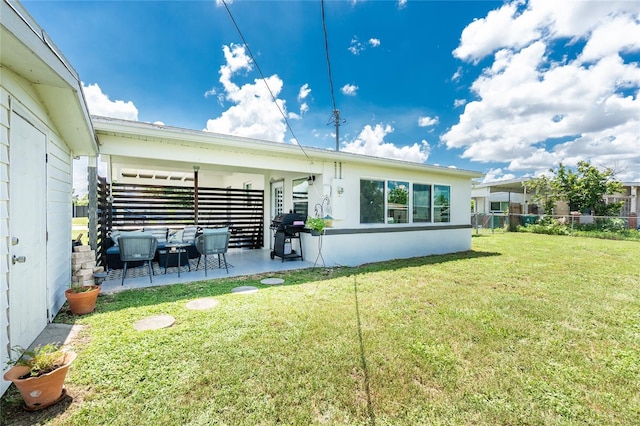 720 Dalton Blvd, Port Charlotte, FL 33952 - back of house featuring a patio and outdoor lounge area