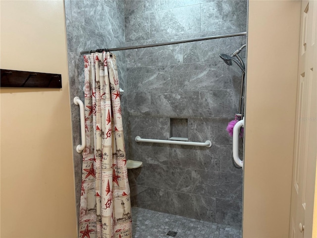 1625 Red Oak Ln, Port Charlotte, FL 33948 - full bathroom featuring a shower stall