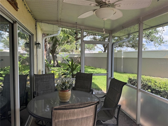 1625 Red Oak Ln, Port Charlotte, FL 33948 - sunroom / solarium featuring a ceiling fan and outdoor dining area