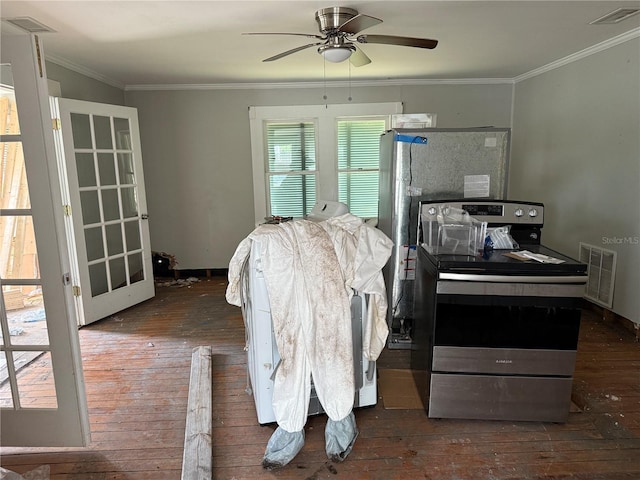420 W Olympia Ave, Punta Gorda, FL 33950 - dining space with hardwood / wood-style floors, ceiling fan, and ornamental molding