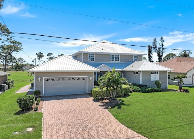 864 SW 18th Ter, Cape Coral, FL 33991 - photo 1