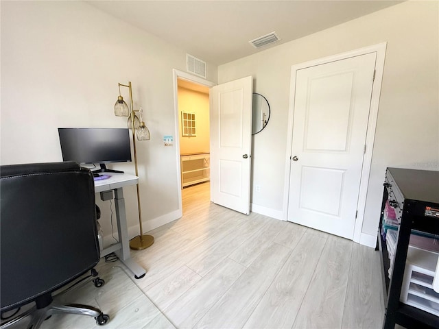 17344 York Ave, Port Charlotte, FL 33948 - office area with light wood-style floors and baseboards