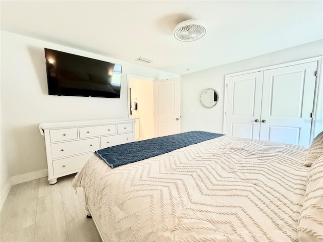 17344 York Ave, Port Charlotte, FL 33948 - bedroom featuring baseboards