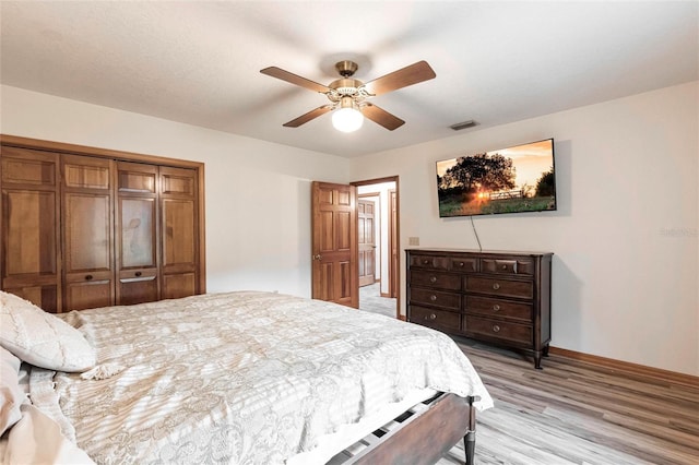2788 SW County Road 769, Arcadia, FL 34266 - bedroom with light wood-style flooring and ceiling fan