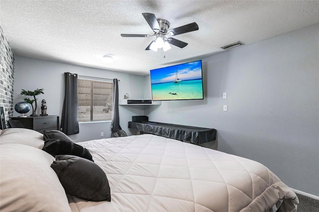 8513 Heister St, Punta Gorda, FL 33982 - bedroom featuring carpet, a textured ceiling, and a ceiling fan