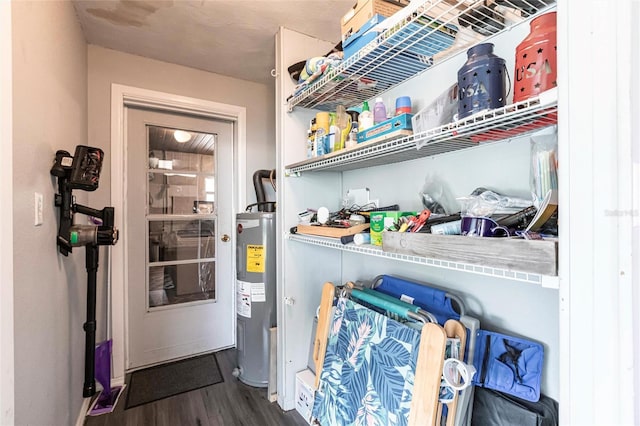 8513 Heister St, Punta Gorda, FL 33982 - utilities with water heater