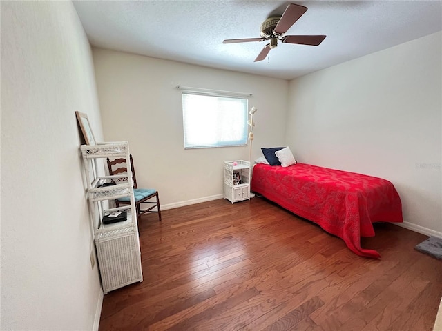 2526 Brazilia Ct, Punta Gorda, FL 33950 - bedroom with wood finished floors and a ceiling fan