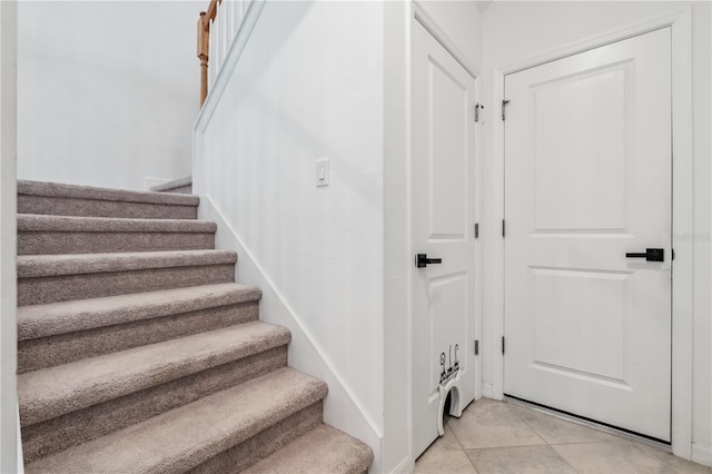 11105 Balfour St E, Venice, FL 34293 - view of staircase