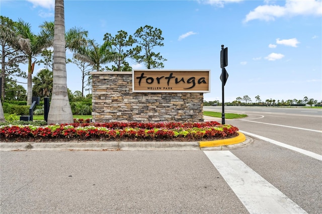 11105 Balfour St E, Venice, FL 34293 - view of community sign