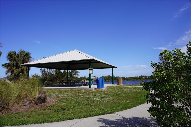10096 Long Beach St, Port Charlotte, FL 33981