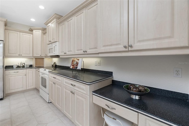 2630 Tarpon Cove Dr Unit 211, Punta Gorda, FL 33950 - photo 34