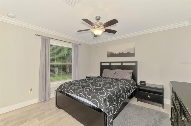6444 Alhambra Ave, North Port, FL 34291 - bedroom featuring crown molding, light wood-type flooring, and ceiling fan