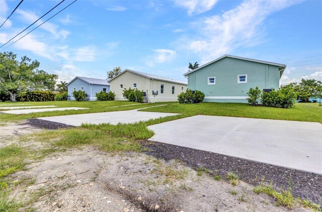 419 Carmalita St, Punta Gorda, FL 33950 - view of green lawn