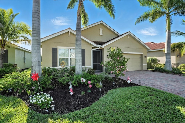3215 Birchin Ln, Fort Myers, FL 33916 - photo 3