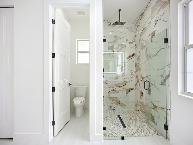 576 Mcdill Dr, Port Charlotte, FL 33953 - full bath featuring a marble finish shower and plenty of natural light