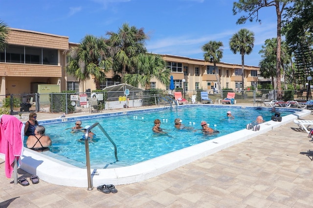 2437 Harbor Blvd Unit 114, Port Charlotte, FL 33952 - view of community pool