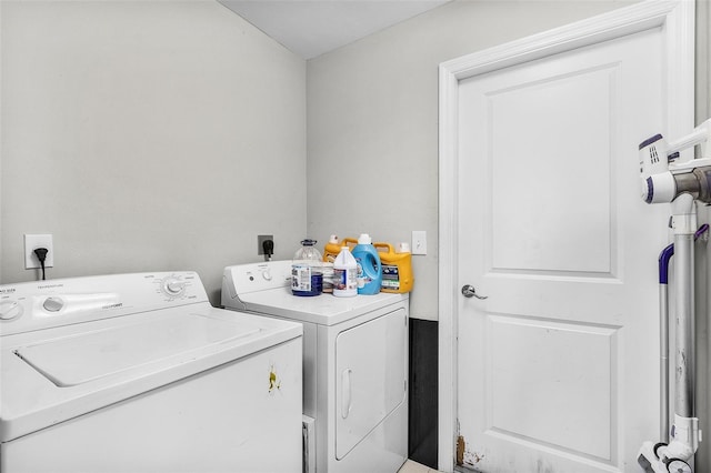 1731 NW 24th Pl, Cape Coral, FL 33993 - washroom featuring separate washer and dryer