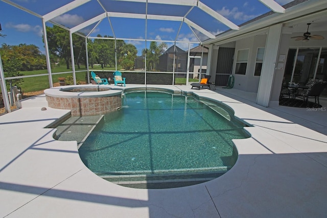 260 Rotonda Blvd E, Rotonda West, FL 33947 - view of pool with a pool with connected hot tub, a patio, ceiling fan, and a lanai